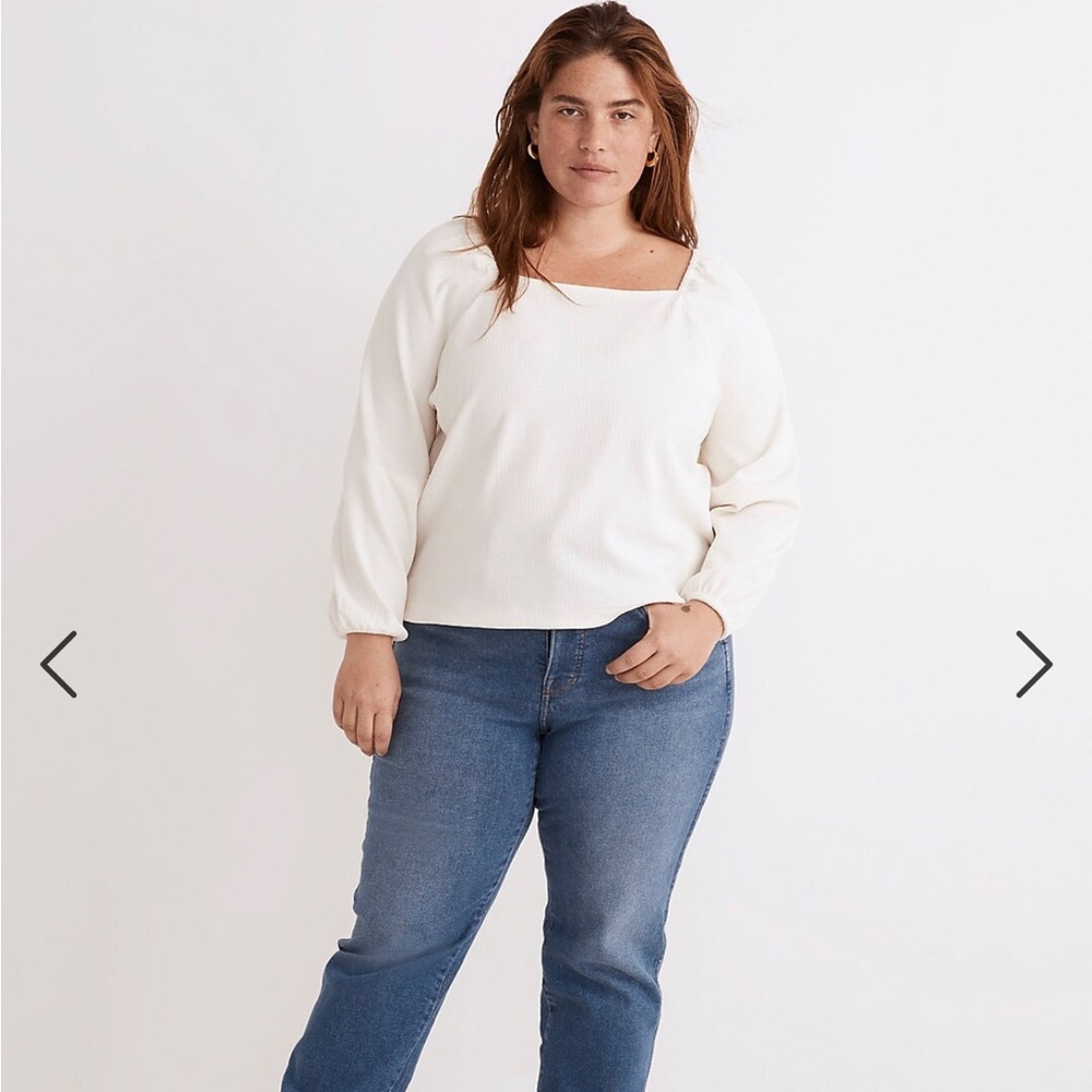 Crepe square neck top